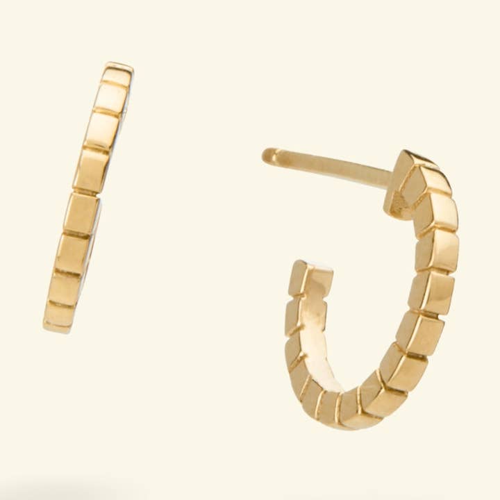 Orecchini Roma per la vendita all'ingrosso da parte di DOLCETTO DESIGNS