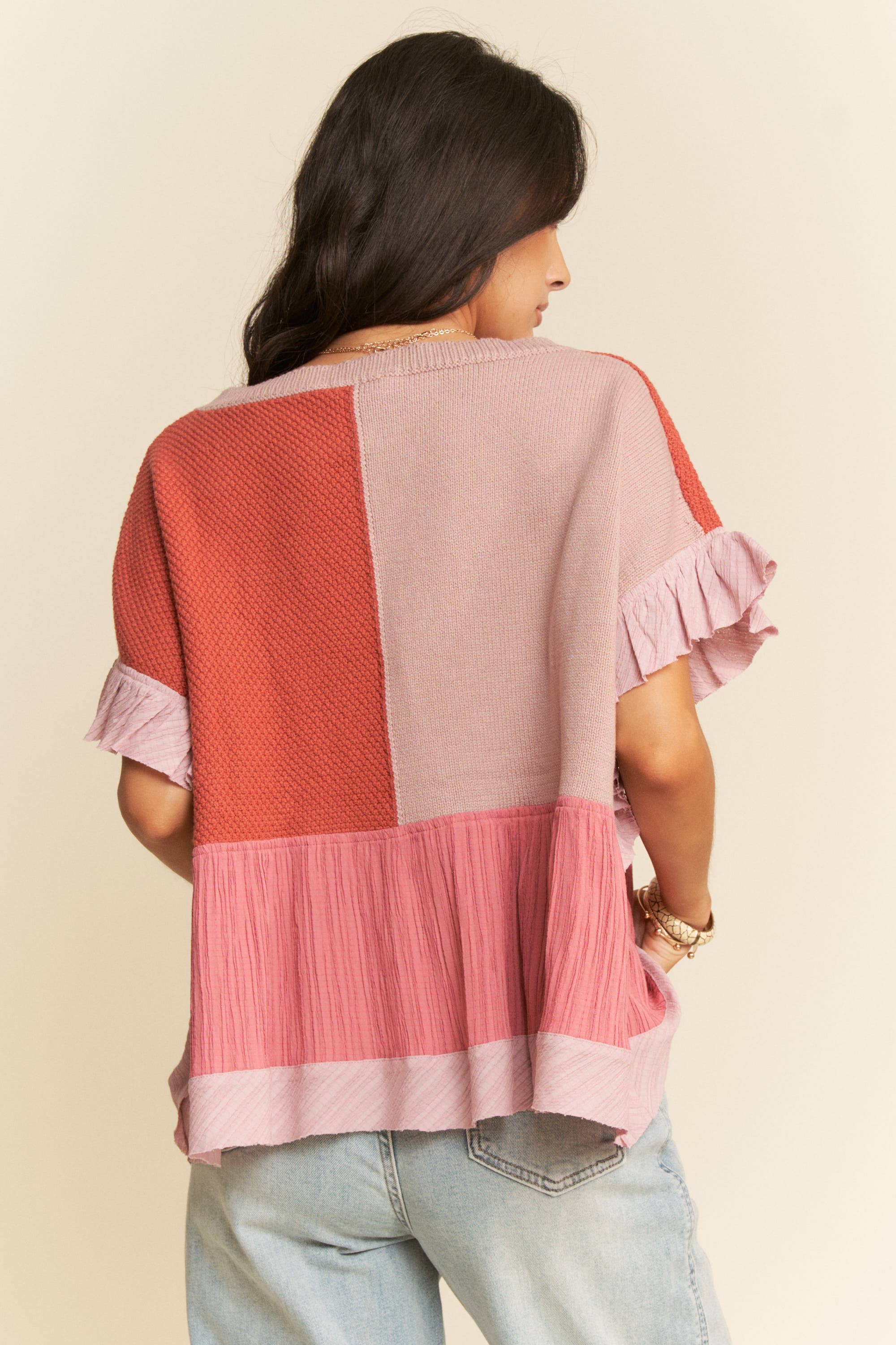 Davi & Dani – wholesale Knit top – Women's – SWEATER TEXTURED FABRIC RUFFLE DETAIL TOP3