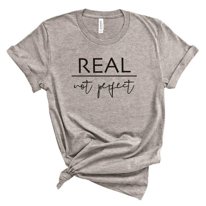 Camiseta Real Not Perfect para venta al por mayor de Peach Closet