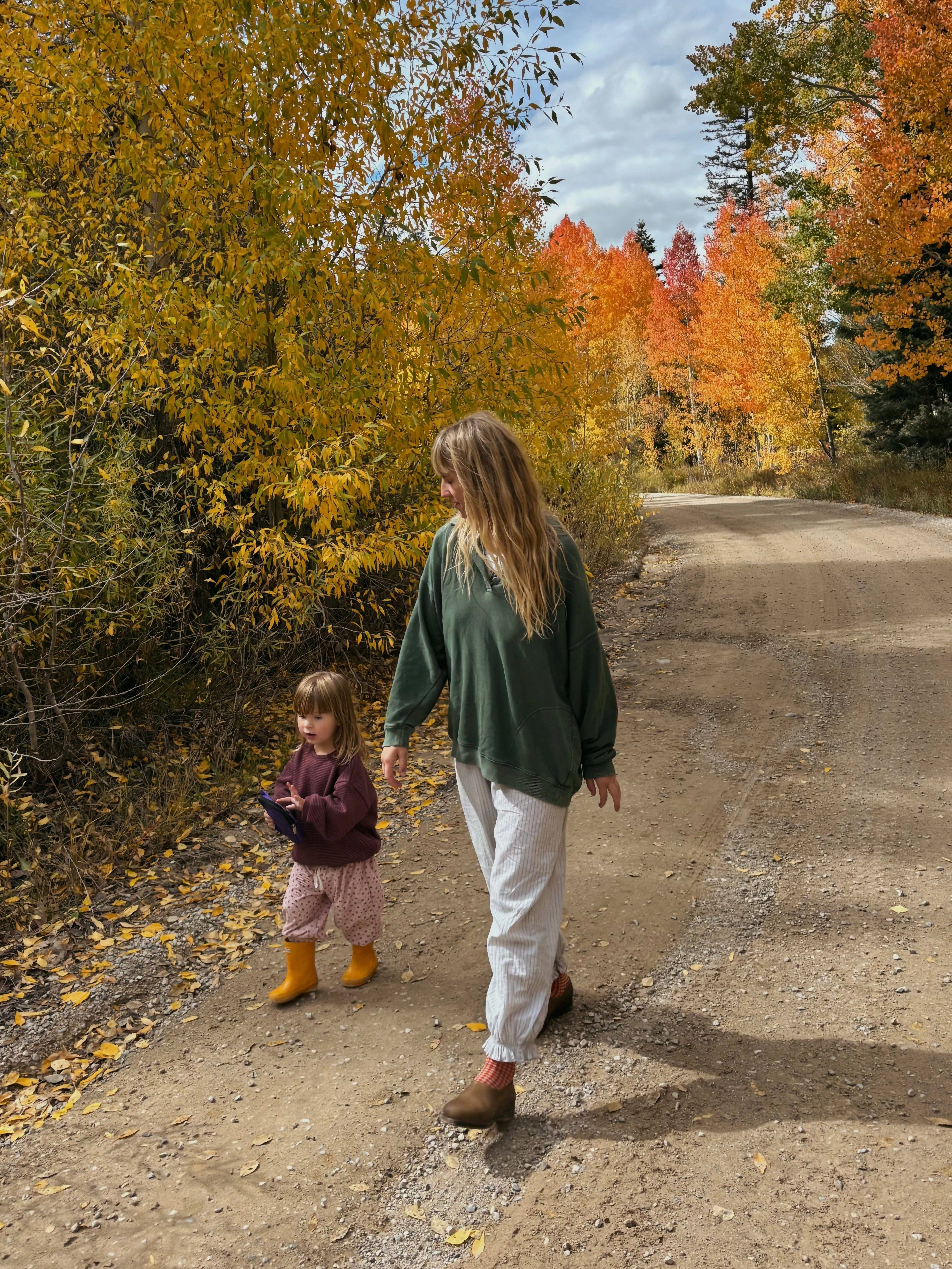 Beaten Path Co - Wholesale Socks - Unisex - PEACH GINGHAM SOCKS4