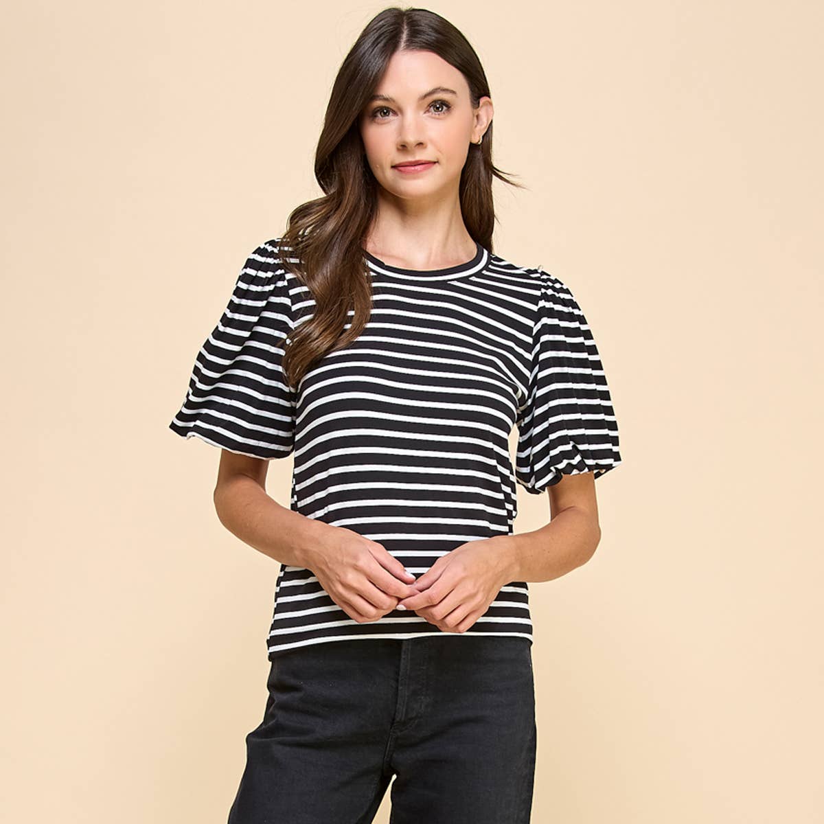 Les Amis – Großhandel Bluse – Damen – Gestreiftes Top mit Puffärmeln2