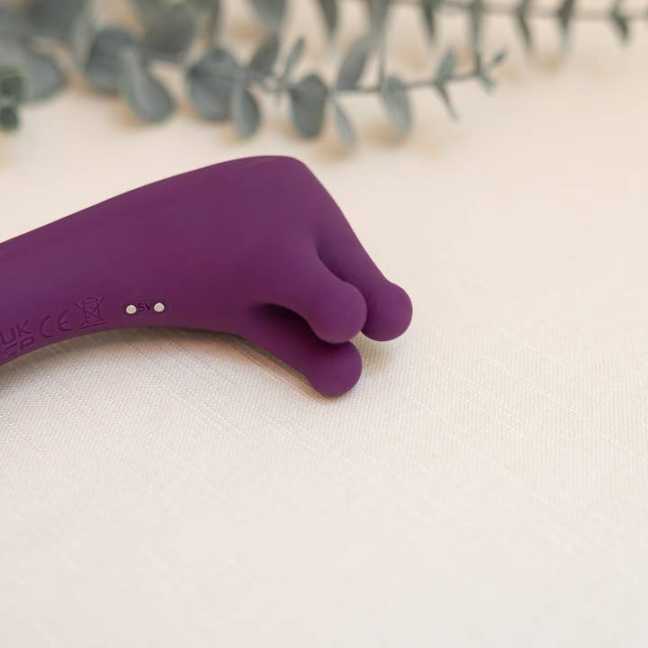 The Natural Love Company - Wholesale Sex Toy - Laurel | Dual Ended Clitoris Massager & Vibrator