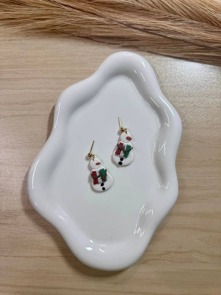 Snowmen Holding Books | Christmas Colors | Clay Earrings for wholesale by Watch Me Bloom
