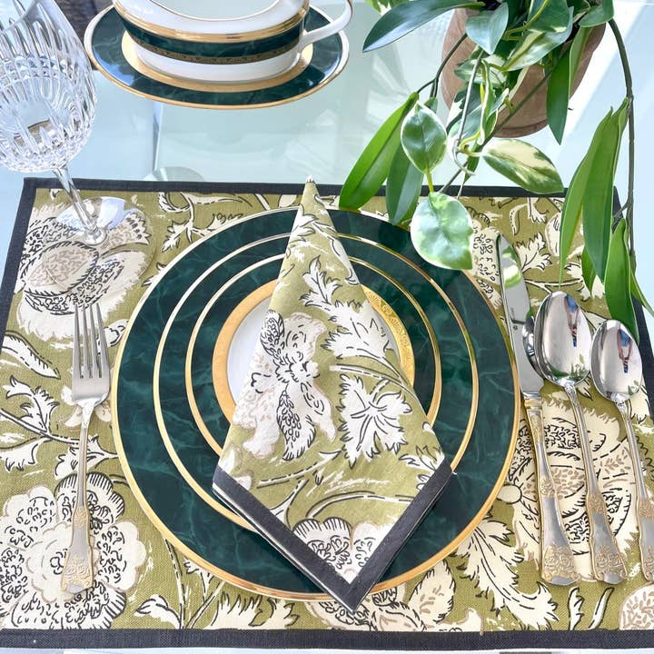 Handbedruckte Tischsets und Servietten- Set mit je 6 Stück- Kochi Moss für den Großhandel von Wildflower Blue