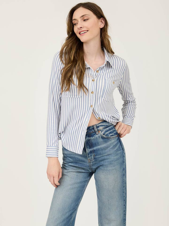 Blu Pepper - Wholesale Knit Top - Women's - STRIPE COLLARED LONG SLEEVE BUTTON DOWN SHIRT