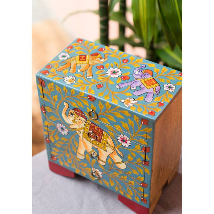 Namaste – wholesale Decorative box – Jayan Elephant Hand Painted 4-drawer Chest3