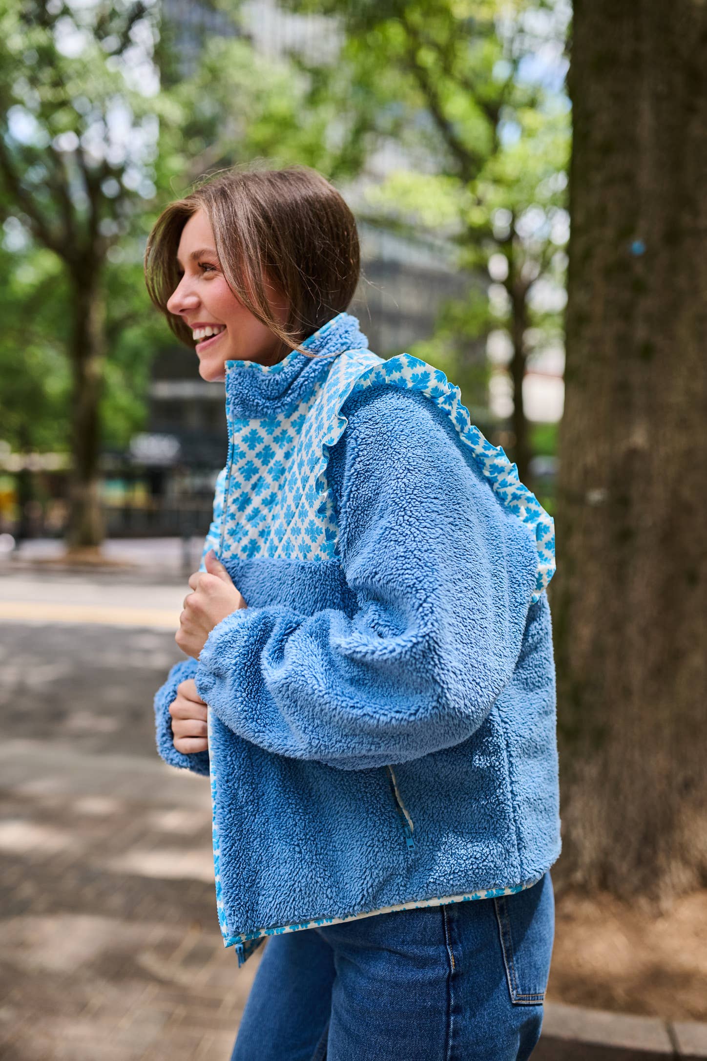 Brooks Avenue - Wholesale Jacket - Women's - Isabella Sherpa Jacket - Blue Clover10