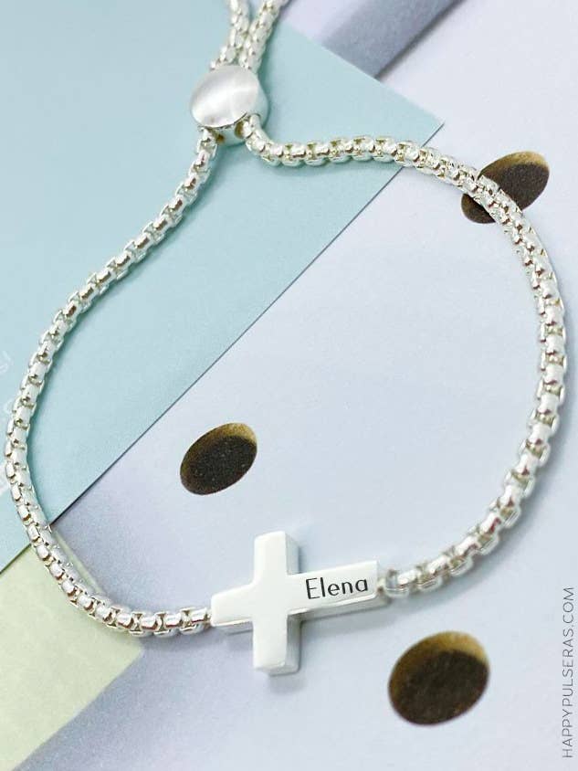 Hvid ståltrådsarmbånd med kors for engroshandel hos Happypulseras