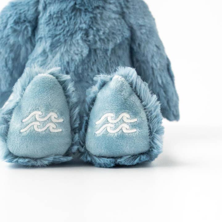 Slumberkins Inc. - Wholesale Stuffed/Plush Toy - Kids & Baby - Hammerhead's Conflict Resolution Plush Set - with 2 books!