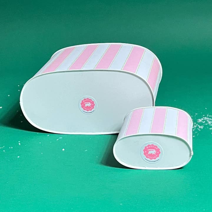 Caddy rayé rose Cabana Boy, 2 tailles pour la vente par Madcap Cottage