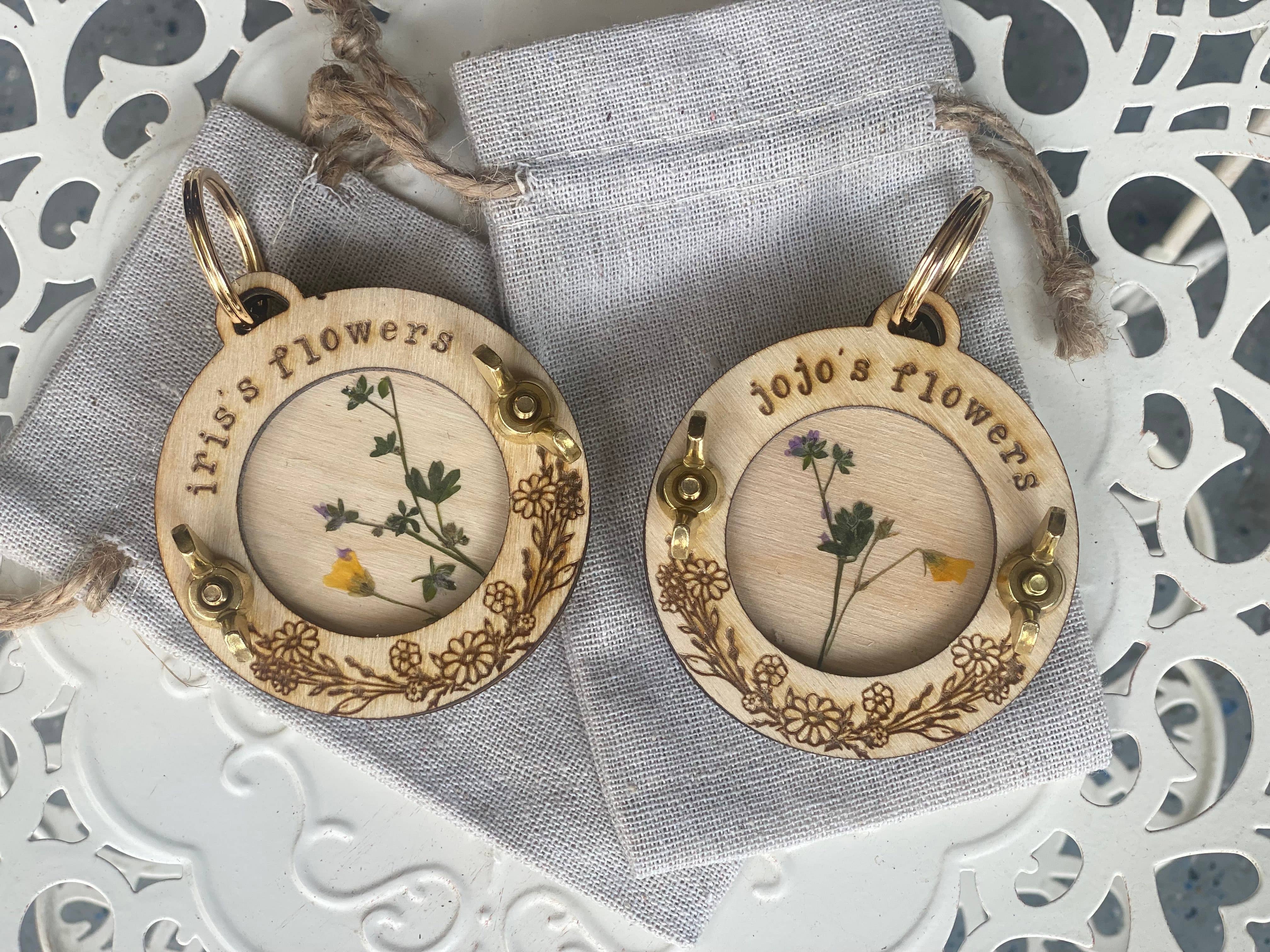 Holly Hills Lane - Wholesale Keychain - Women's - Flower Press Keychain is Pocket Sized & Attaches to Backpack1