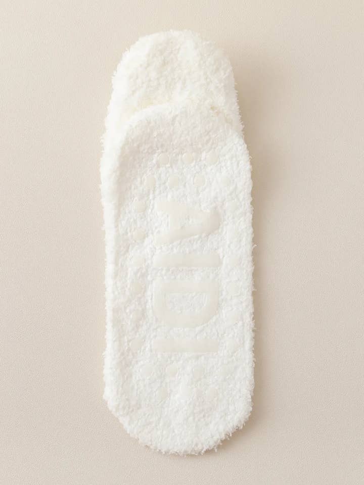 Marc JoJo - Wholesale Socks - Women's - 🧘 ♀️🛋️ Non-Slip Fuzzy Yoga and Home Socks1