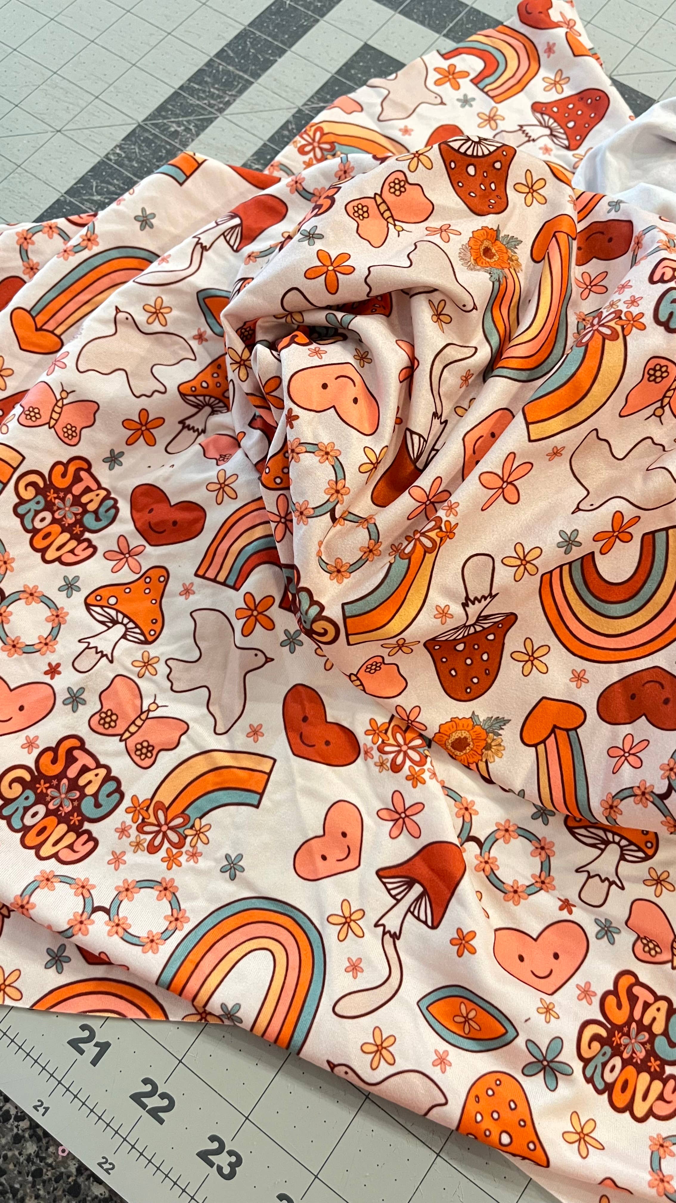 Jazy and Eve - Wholesale Fabric - Stretch groovy fabric remnants, retro baby fabric 1