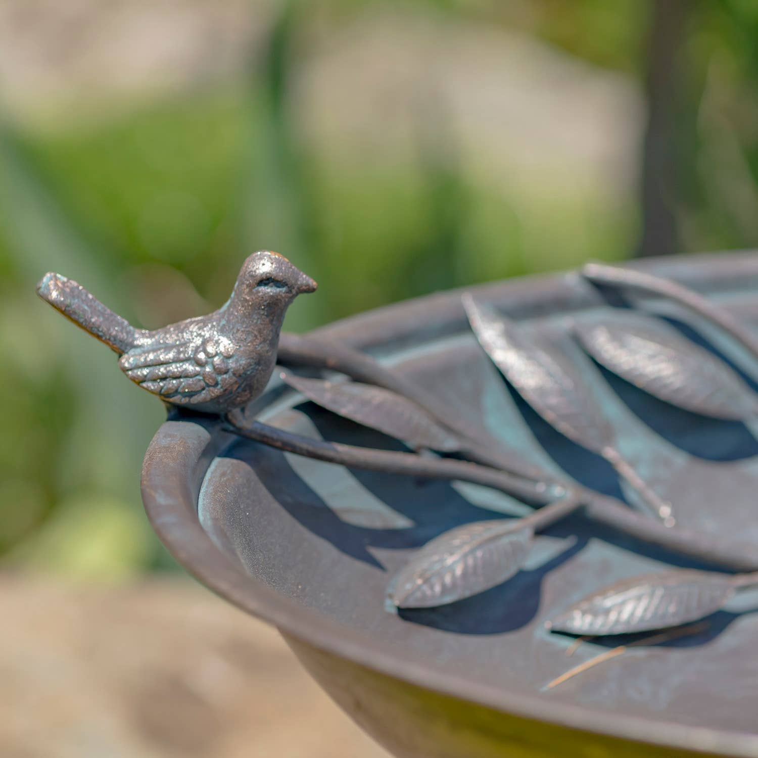 Zaer Ltd. International - Wholesale Bird Bath - "Two Birds" Iron Birdbath - 3 Color Options1