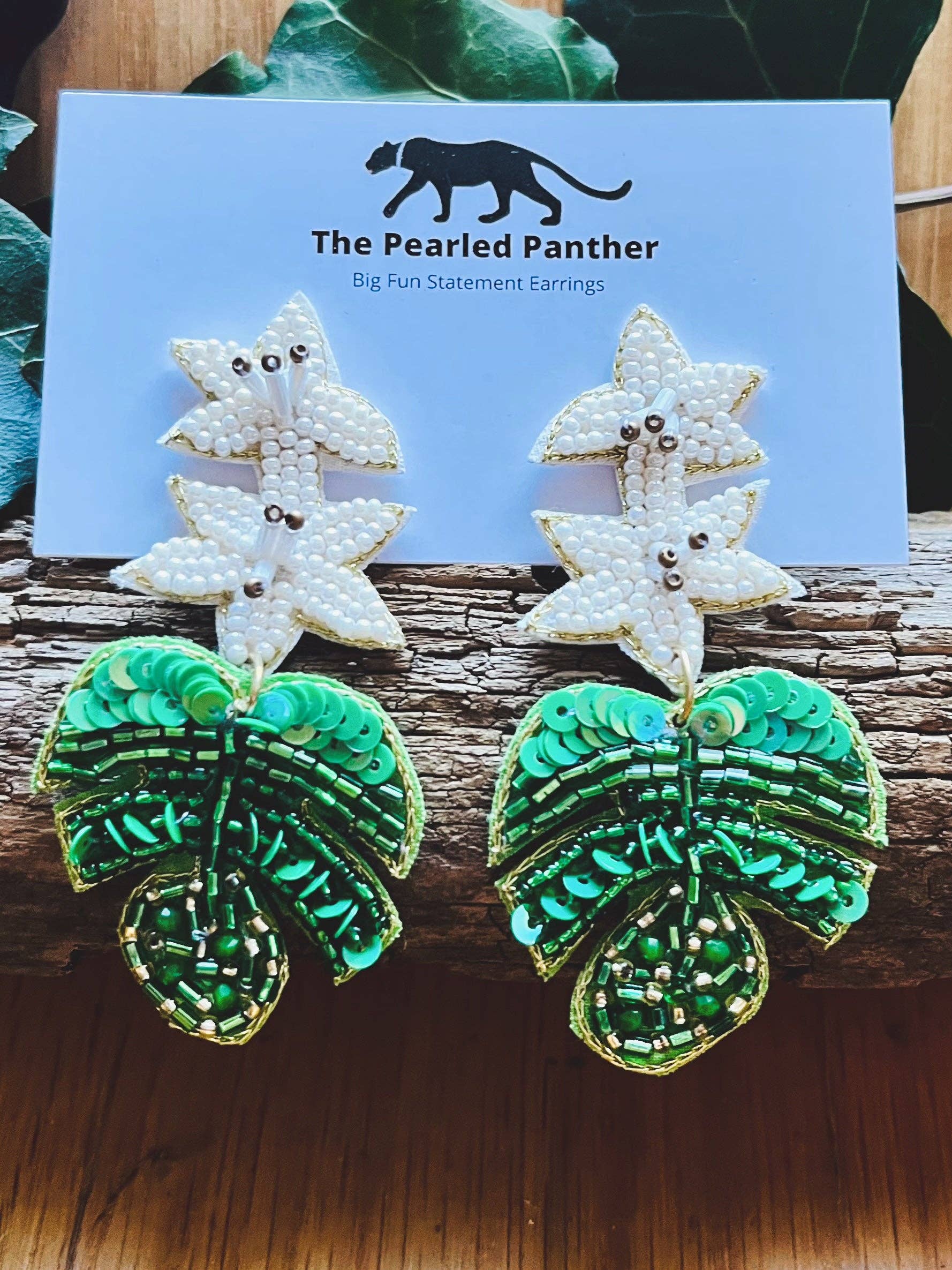 The Pearled Panther - Wholesale Dangle Earrings - Floral White Flower Green Monstera Leaf Beaded Earrings4