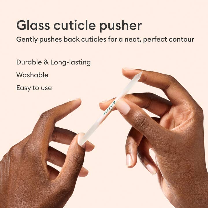 Manucurist UK – wholesale Cuticle cutter – Pousse-cuticules en verre1