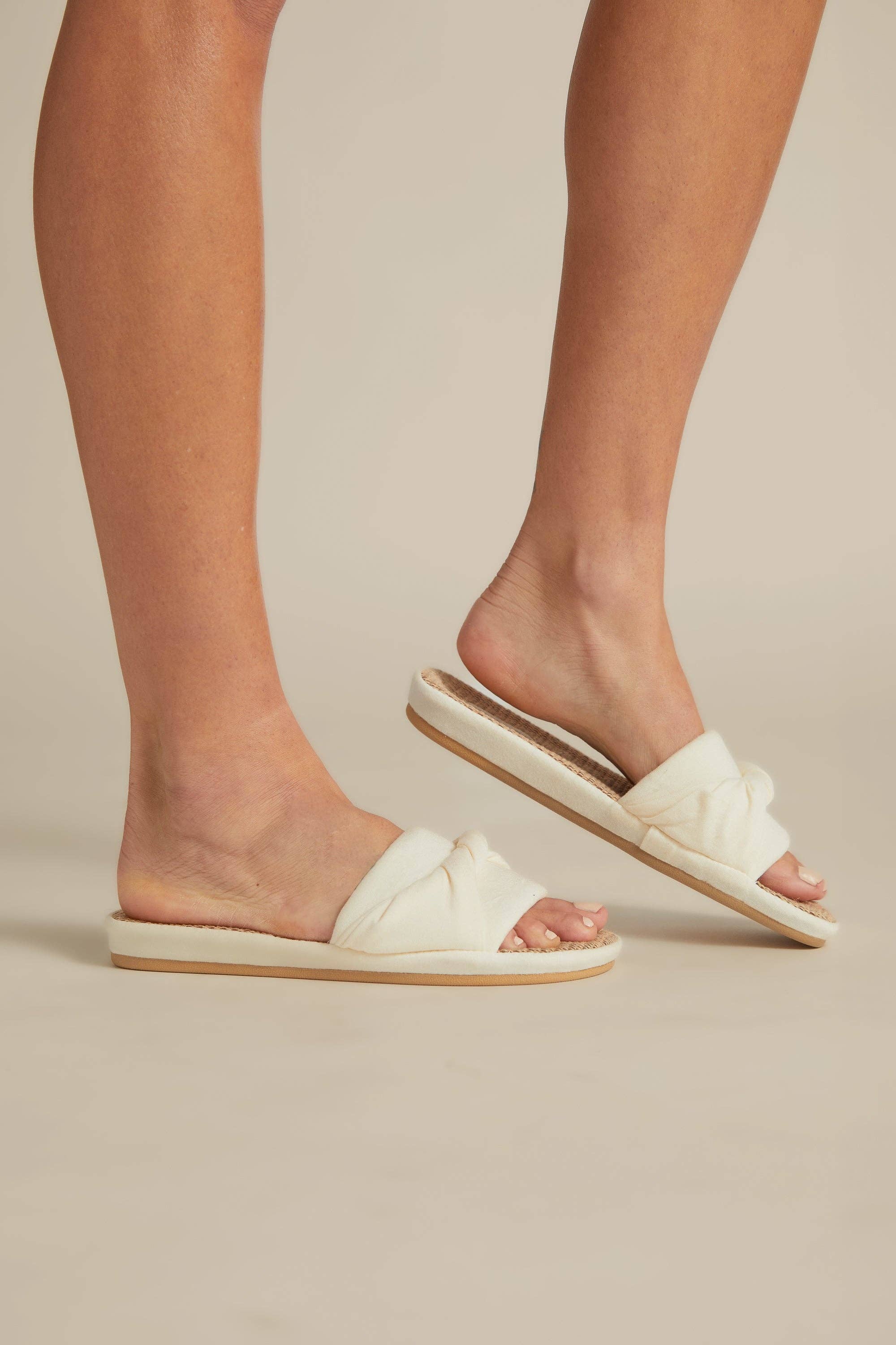 Faceplant Dreams – Engroshandel Slippers – Kvinder – Hamp Slides 2.00