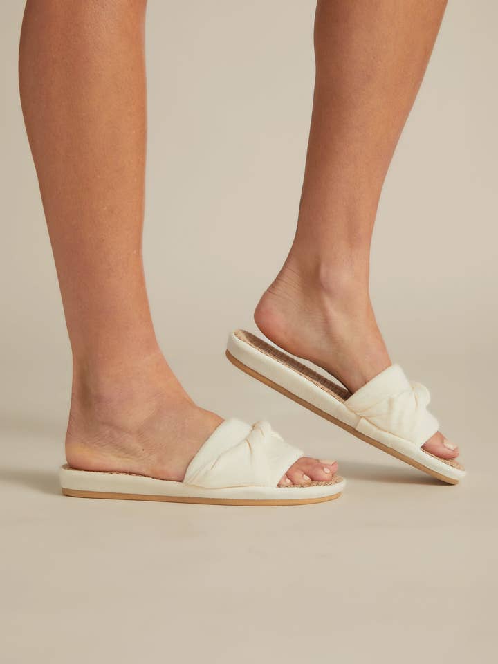 Faceplant Dreams – Engroshandel Slippers – Kvinder – Hamp Slides 2.0