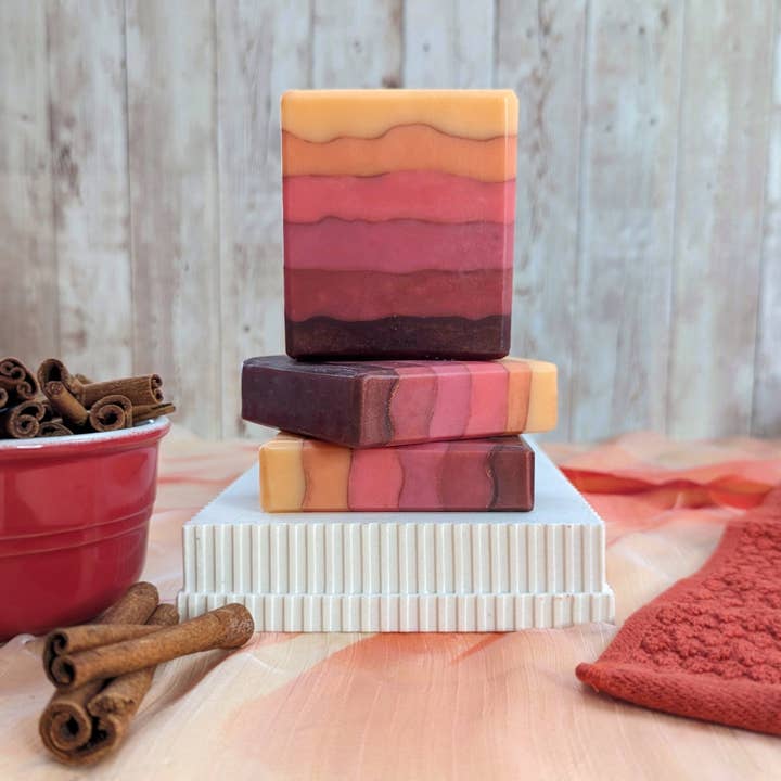 Mainland Vintage - Wholesale Bar Soap - Spiced Sunset - Red Ombre Honey Soap