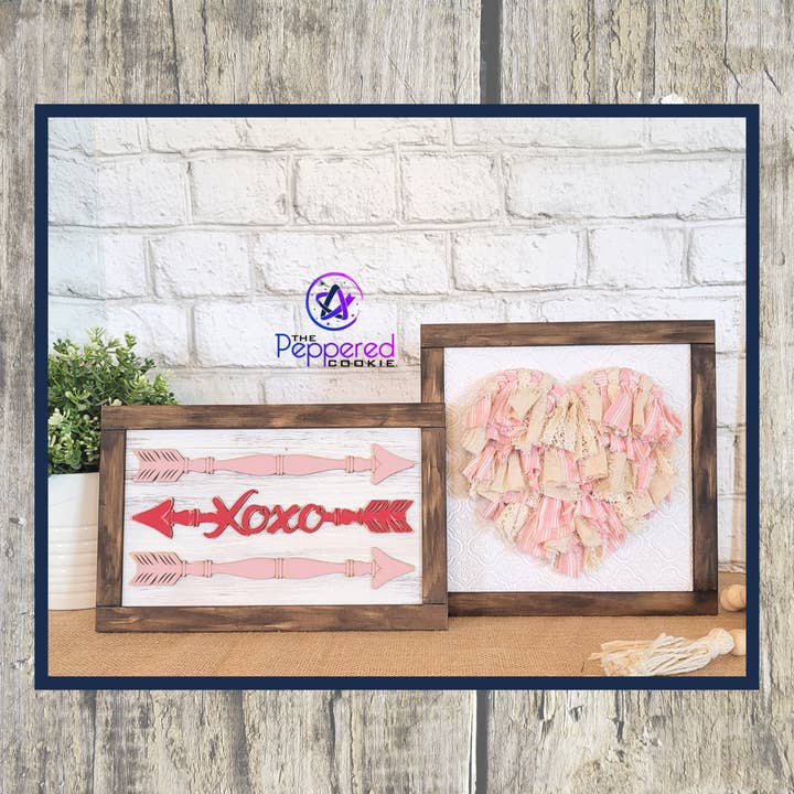 Décoration d'intérieur - Duo de chiffons en forme de flèche en forme de broche et de cœur INACHEVÉ pour la vente par The Peppered Cookie