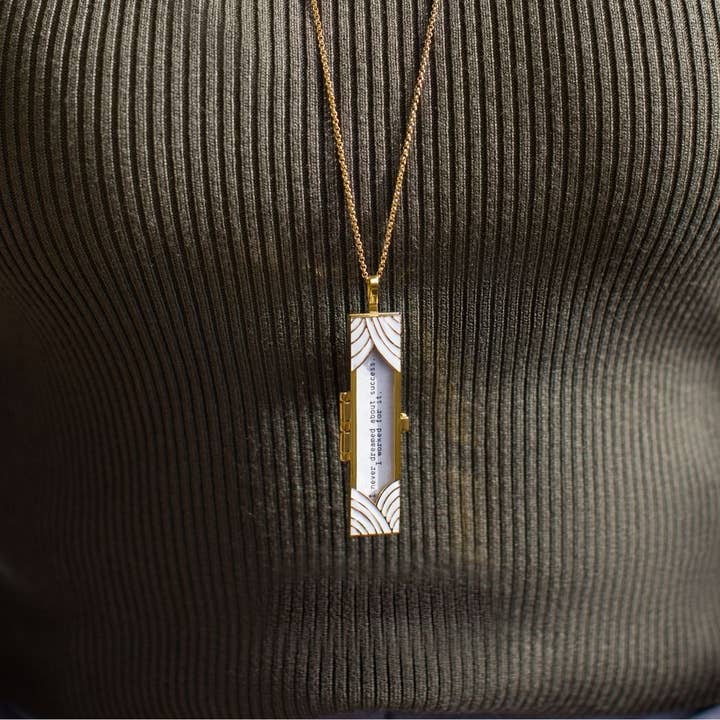 Fortune & Frame - Wholesale Locket Necklace - Deco Fortune Locket (Pearl) - Gold3