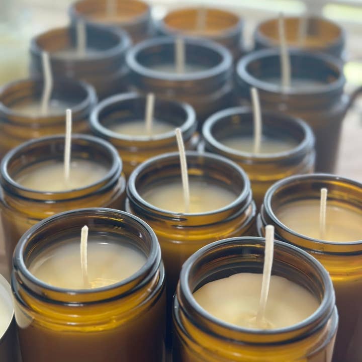 Suzy Spa Essentials - Wholesale Jar/Filled Candle - Lavender Soy Blend Candle - 8 oz Amber Jar8