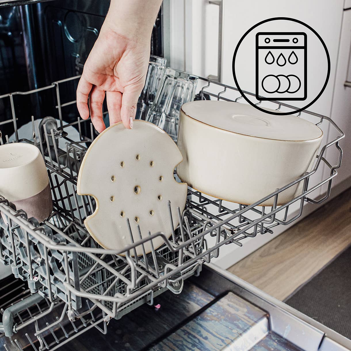 ne&no – Großhandel Futternapf – Katze/Hund – ne&no® Keramik Trinkbrunnen + Bambus-Basis I Induktion4