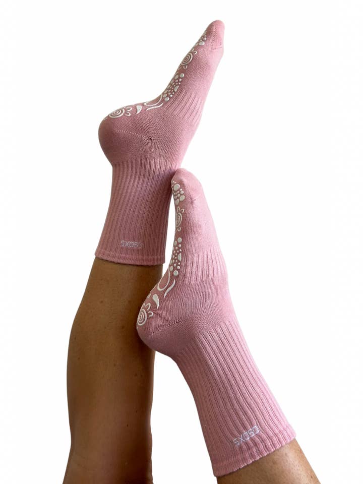 GSOXS - Wholesale Socks – Women's - Pink/White Crew Grip Socks (Birdee)2