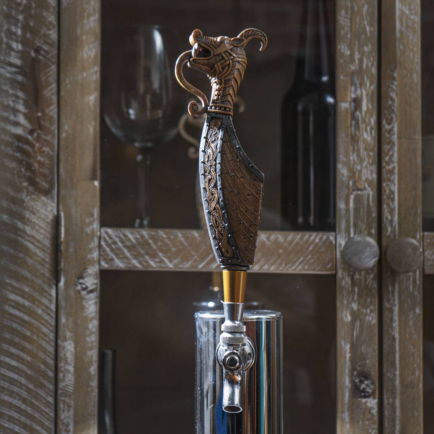 Pacific Trading - Vente Porte-bouteilles de bière/vin - Poignée de tirage de robinet de bière / pression - Drakkar4