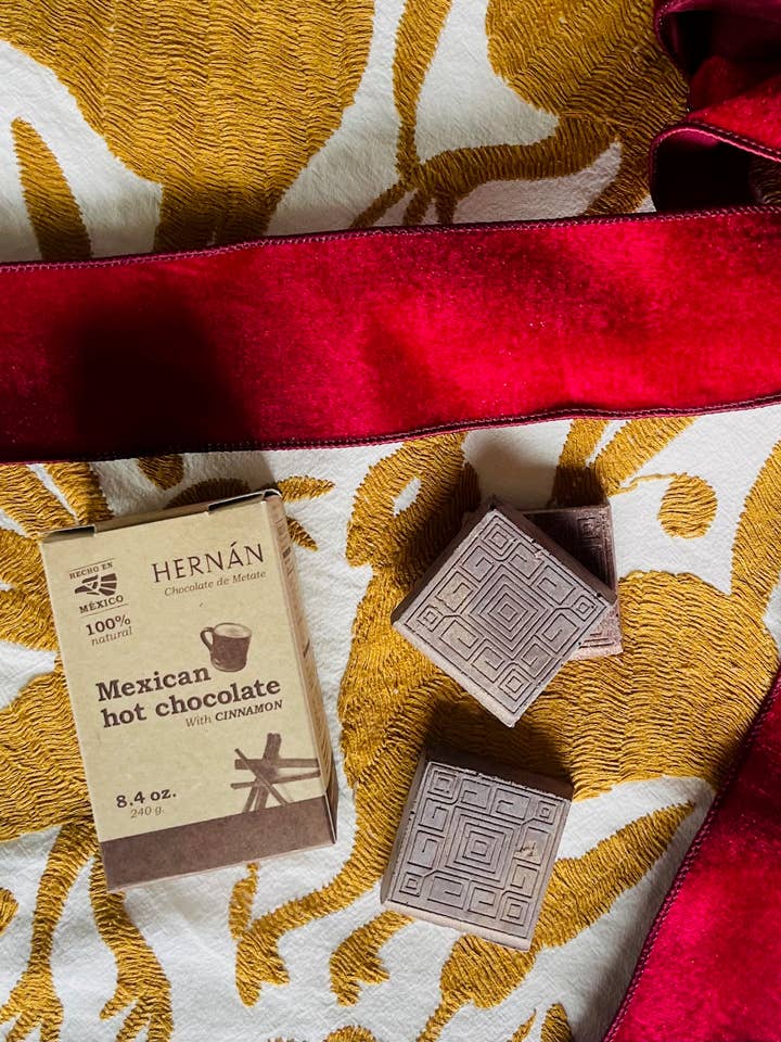 Cinnamon Mexican Hot Chocolate Square "Tablillas" - 240g for wholesale by HERNÁN