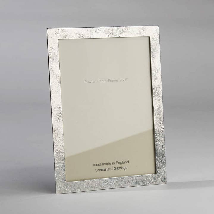 Lancaster and Gibbings - Wholesale Picture Frame - Sandstone No1 Hand Cast Pewter Photo Frame