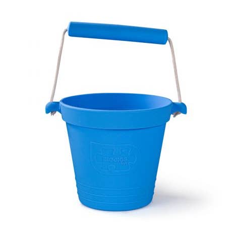 Seau en silicone bleu océan pour la vente par Bigjigs Toys