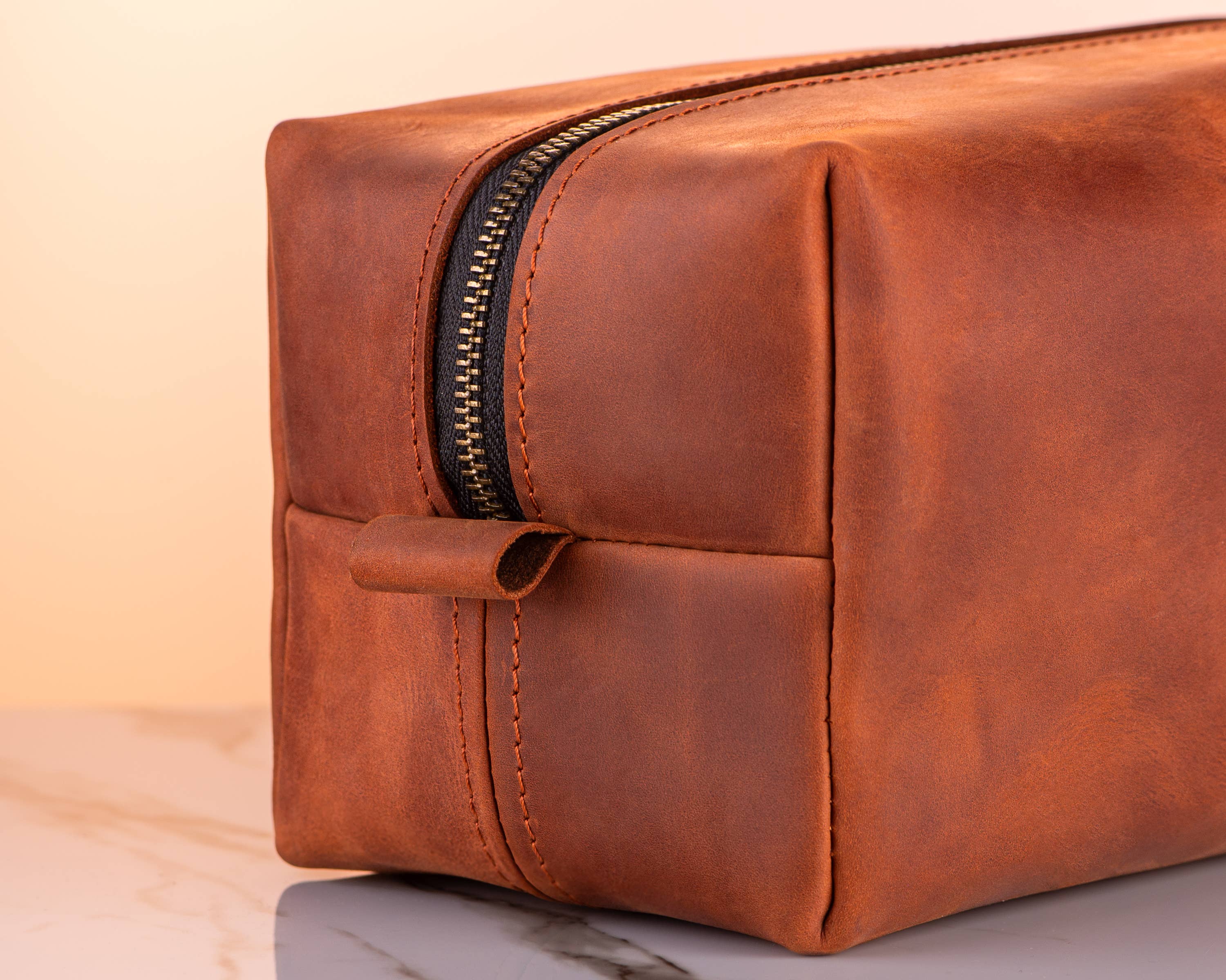 Viva Workshop - Wholesale Toiletry Bag - Men's - Leather Toiletry Bag2