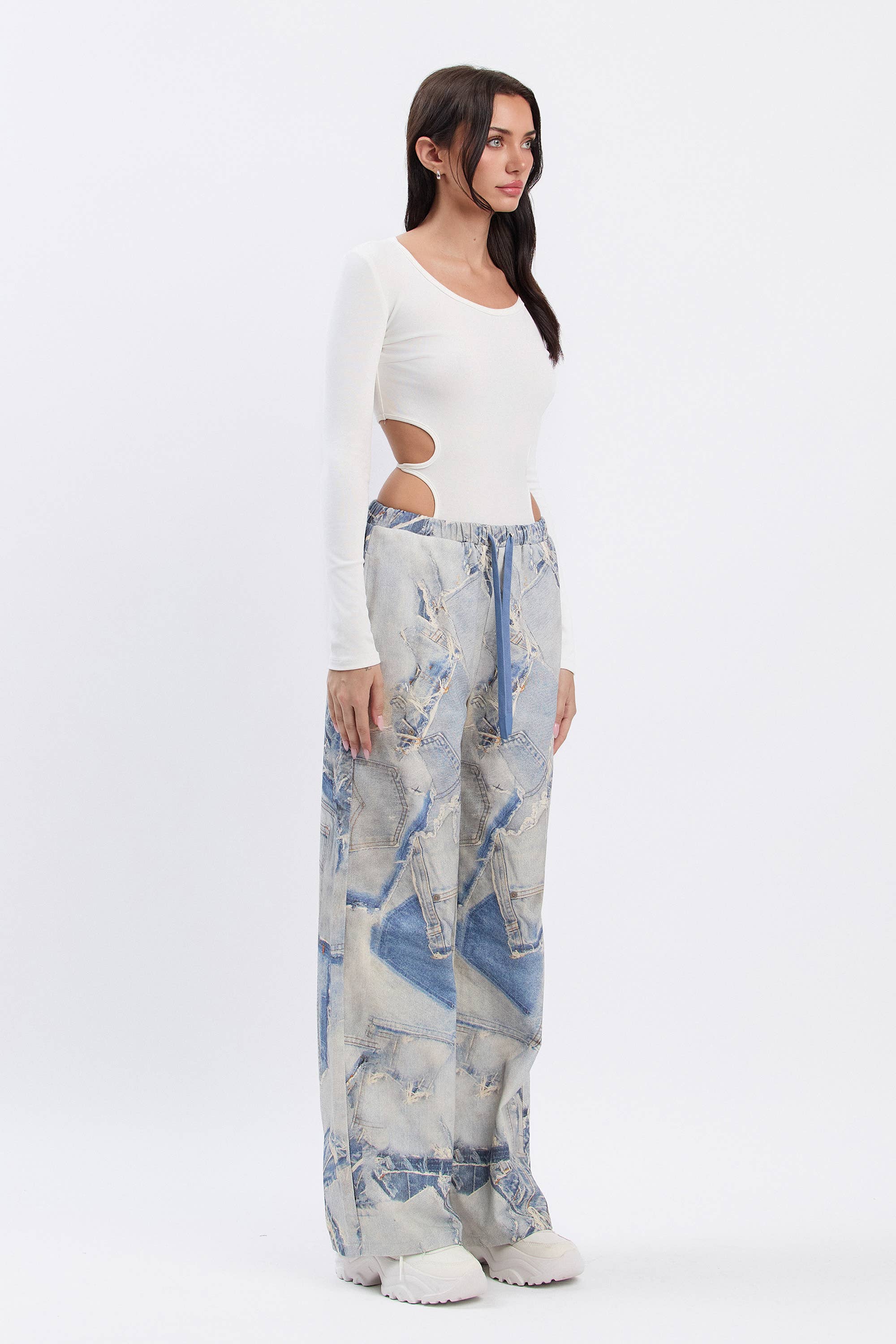 No Vacancy - Wholesale Pants - Women's - Denim print wide legged pants w/ drawstring3