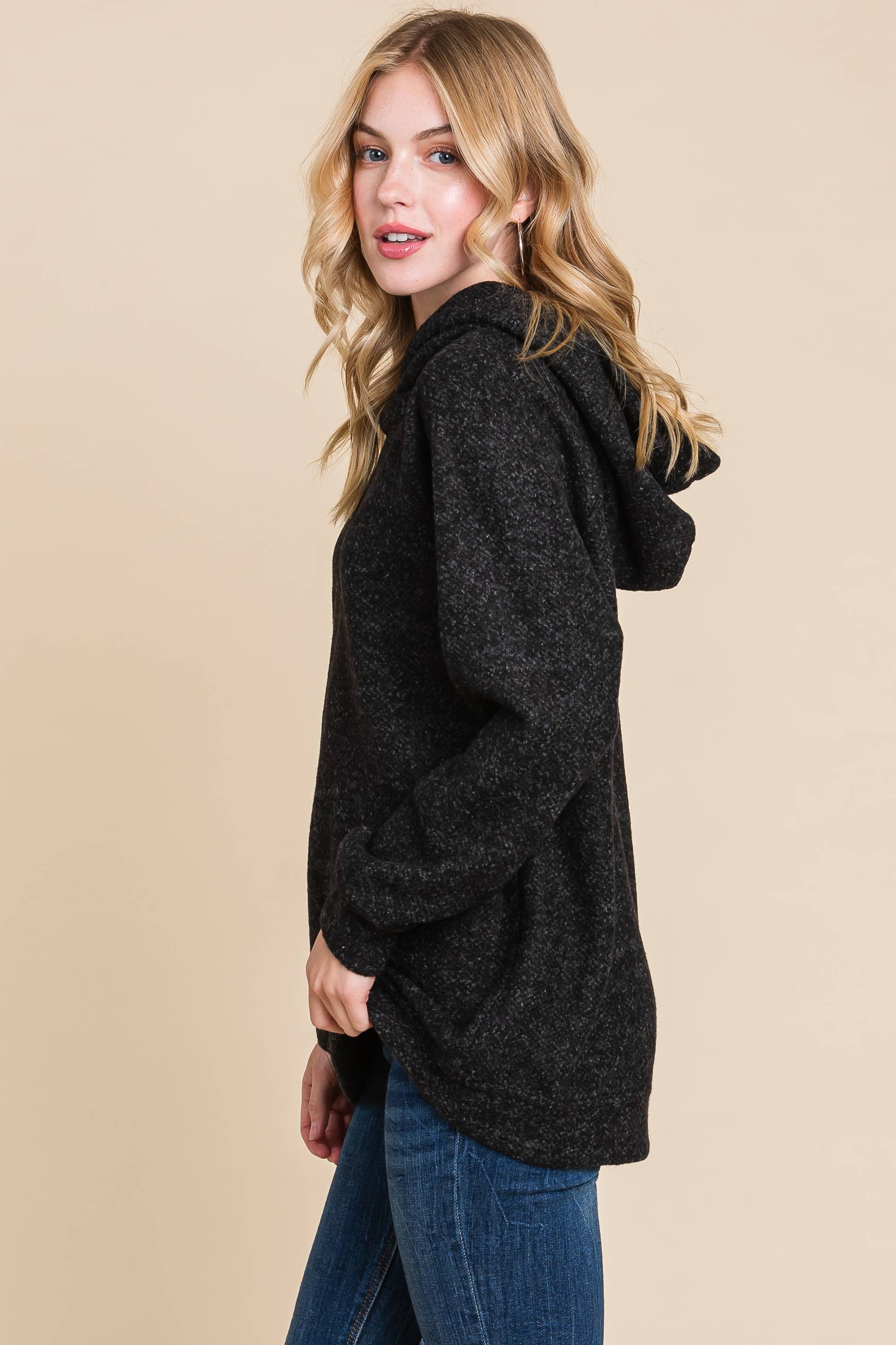 Emerald Collection – wholesale Hoodie – Women's – ETK-8164 Solid Macaroon Knit Hoodie4