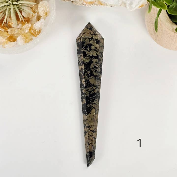 Rock Paradise - Wholesale Spiritual Stone/Crystal - Pyrite Crystal Wand - You Choose #23