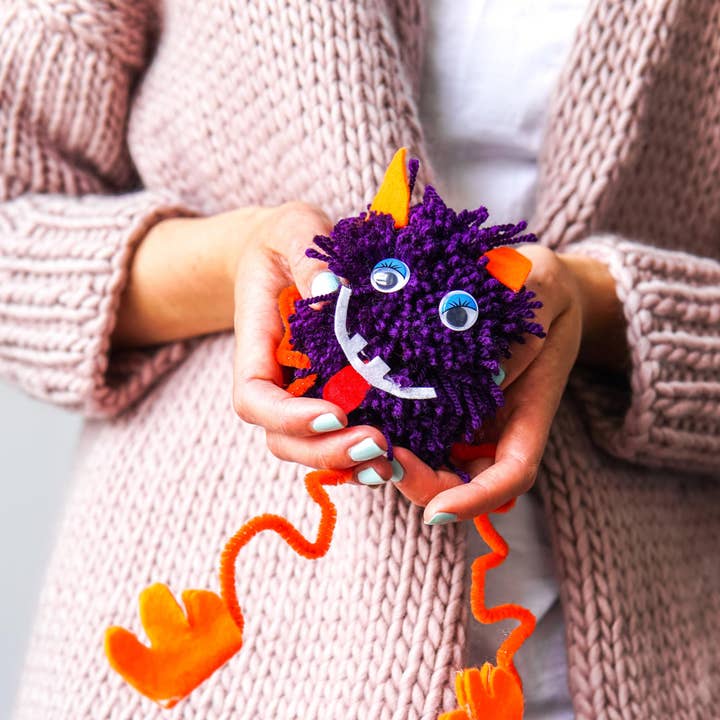 Pom Stitch Tassel - Wholesale DIY Craft Kit - Kids - Alien | Space | Pom Pom Craft Kit