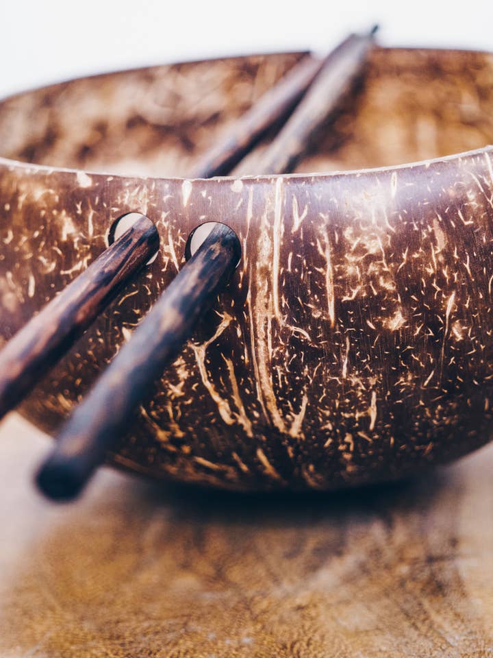 Ramen Coconut Bowl Set for wholesale by Village Thrive