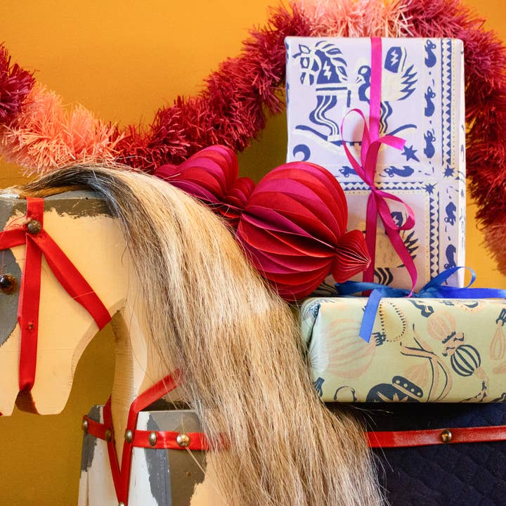 AARVEN – wholesale Bunting/garland – Indian Recycled Paper Tinsel