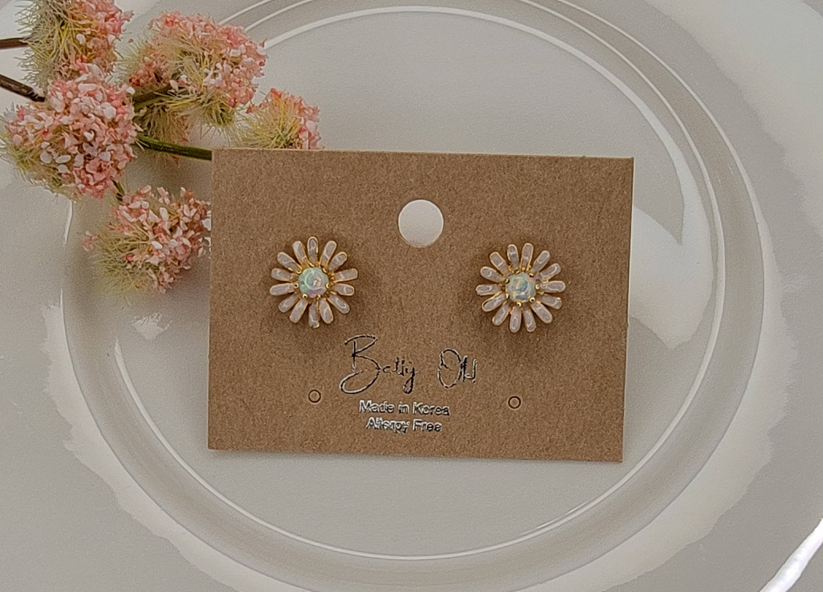 BETTYOH INC - Wholesale Stud/Post Earrings - DAISY FLOWER WITH OPAL STONE ACCENT POST EARRINGS.0