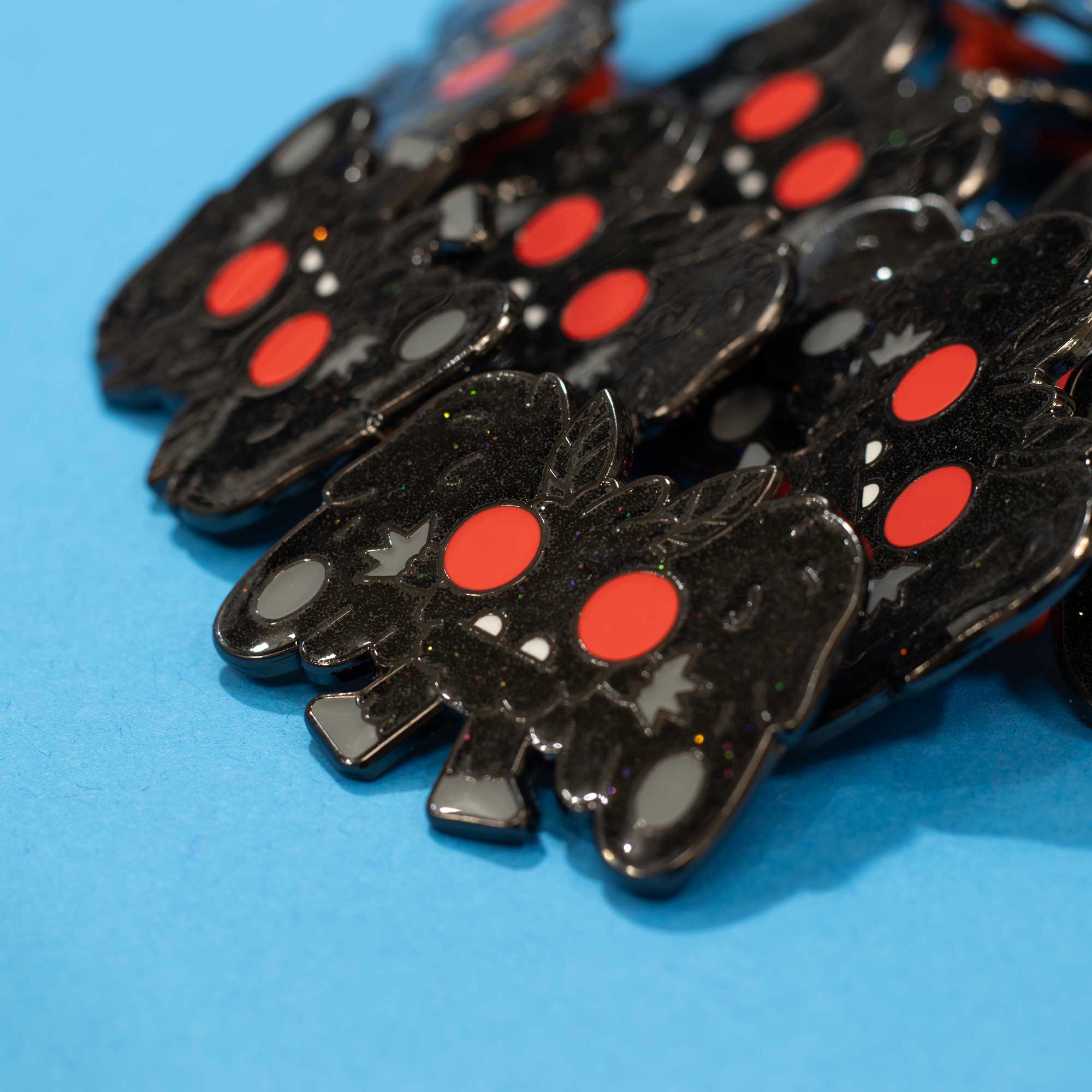 Hi, Hello There - Wholesale Lapel Pin/Button - Mothman | Enamel Pin3
