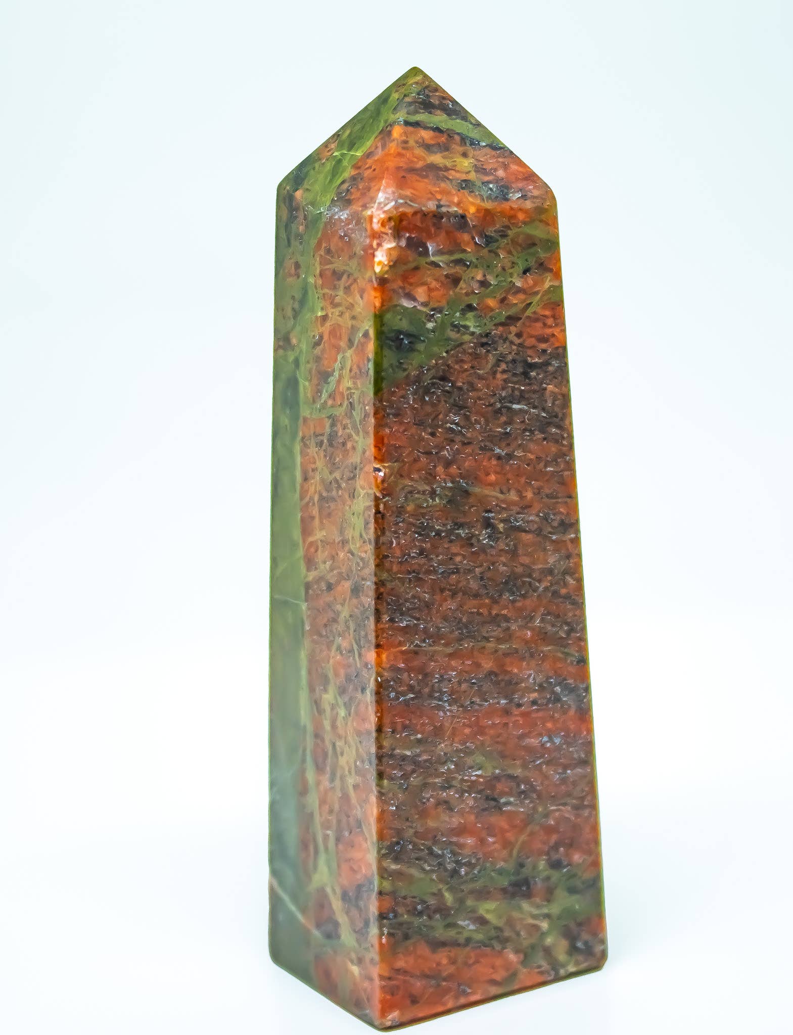Quasar Gems USA – Großhandel Spiritueller Stein/Kristall – Turmobelisk aus Edelstein, 4-seitig6