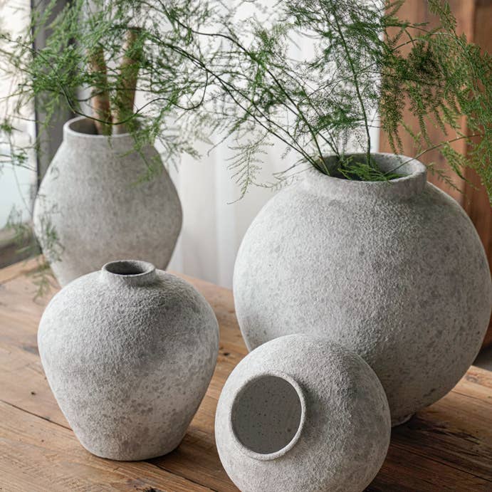 Sweet Home Deco - Wholesale Vase - Handmade Terracotta Vase, Pottery Art Pot in Matte White1