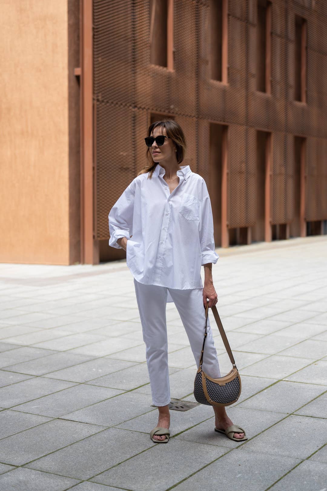 CAPSULE by Agnė Gilytė - Wholesale Jeans - Women's - Cropped jeans 'SKORPIOS' | high quality cotton9