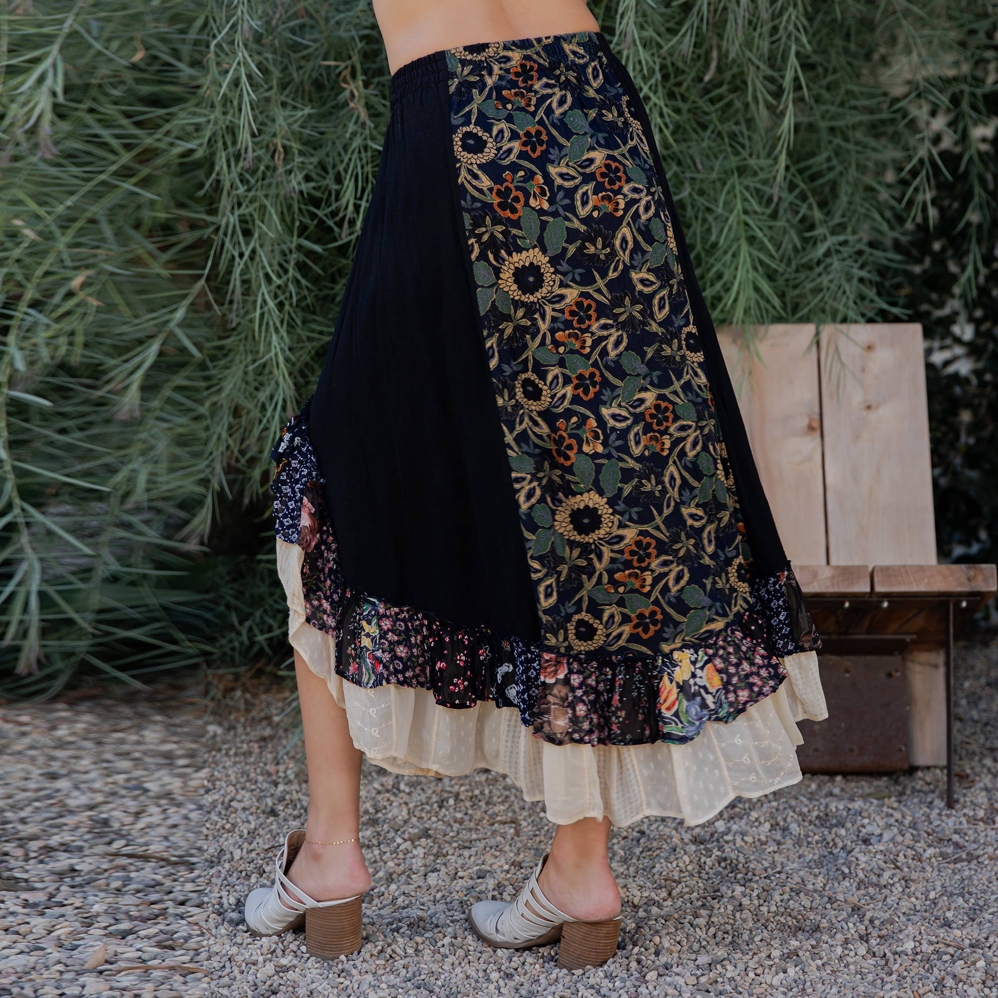 Young Threads - Wholesale Skirt - Women's - Bohoemia Mid-Length Skirt with Rayon Print (New Color)15