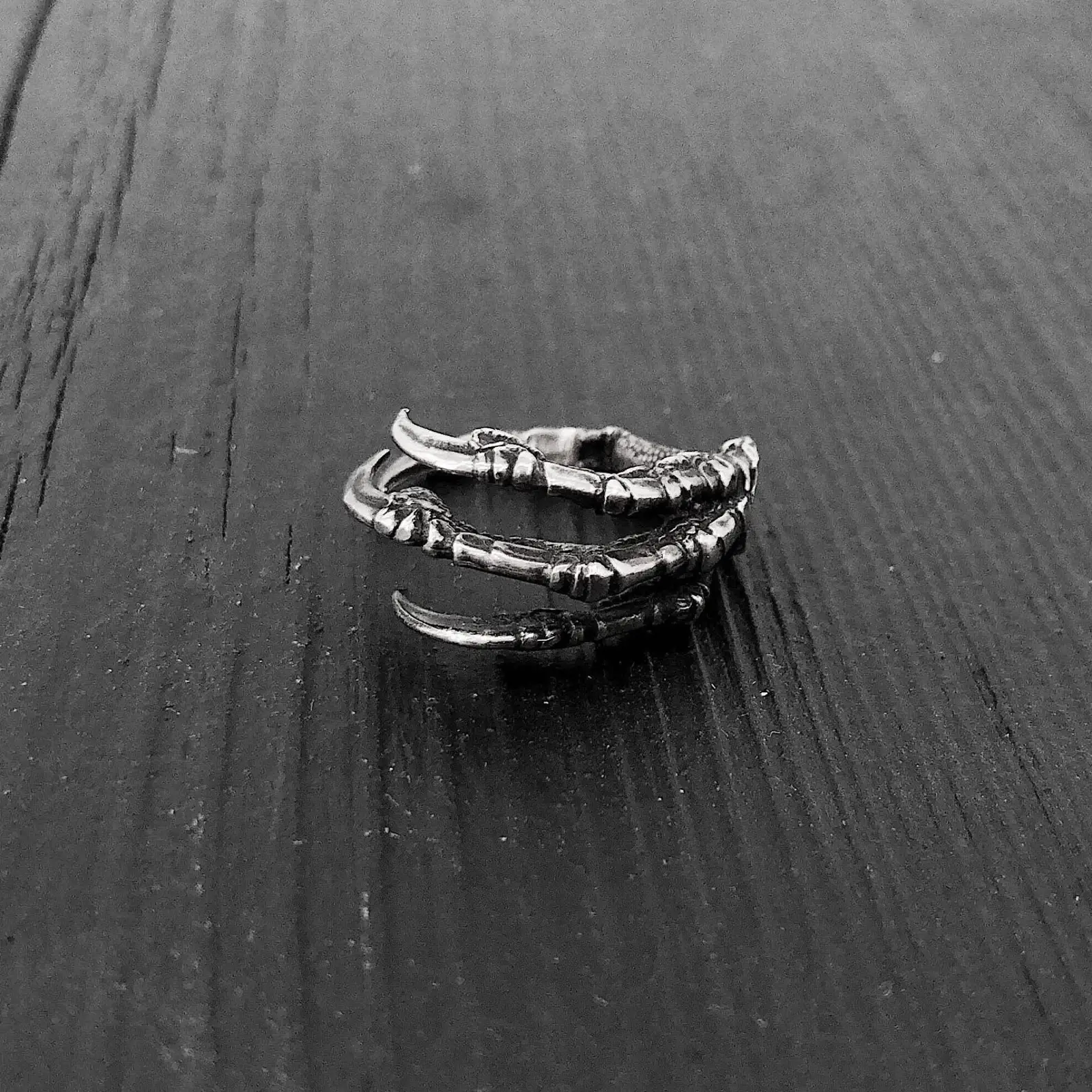 Moon Raven Designs – Anel de cocktail/declaração por atacado – O anel de garra de corvo original - prata esterlina4