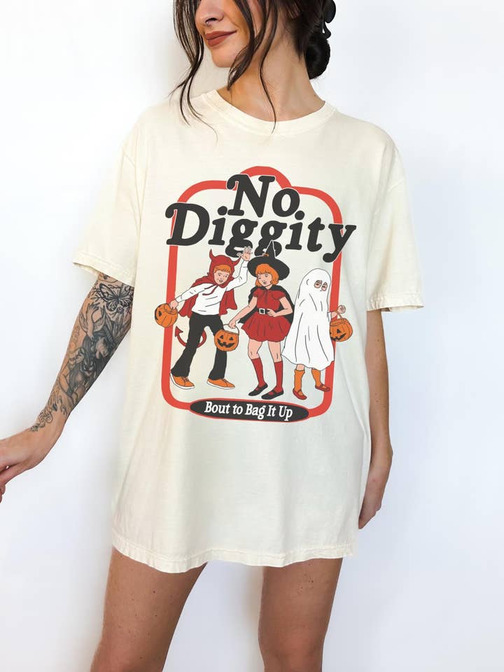 Glaime - Wholesale T-Shirt (Graphic) - Women's - Comfort Colors No Diggity Bout To Bag It Up Shirt, Funny4