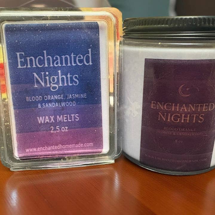 Nuits Enchantées (Notre Bougie Signature) pour la vente par Enchanted Homemade