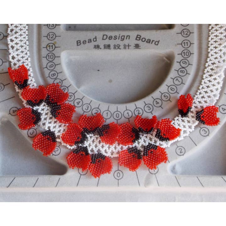 Ninolia - Venta al por mayor Collares de cuentas/perlas - Collar de 3 flores de amapola roja, pieza llamativa, collar de flor roja grande, joyería natural