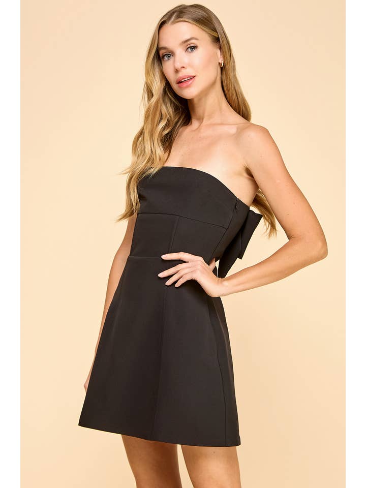 TCEC - Wholesale Dress - Women's - CD05295-Strapless Tailored Fit and Flare Bow Detail Dress